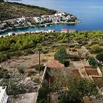 Apartment With Parking Space Bilo, - 25283 Primosten