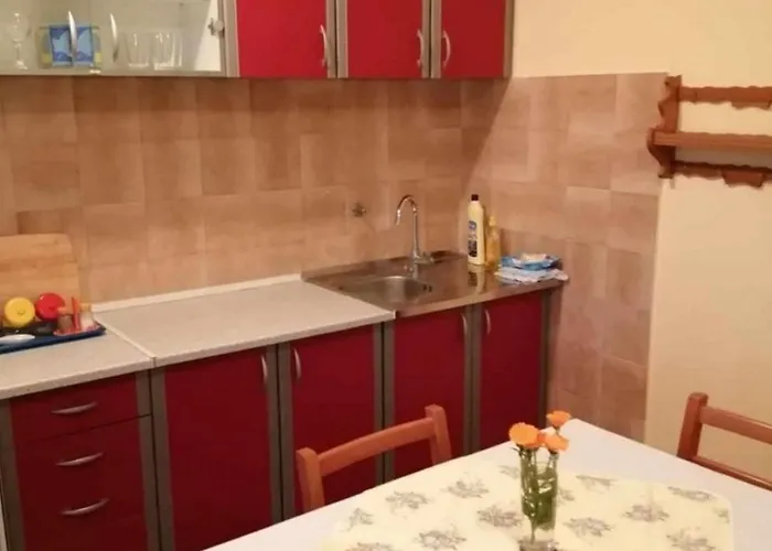 With Parking Space Bilo, - 25283 Примоштен